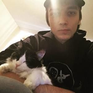 Meet your Posher, Jason